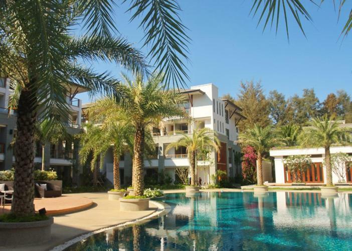 Nai Thon Beachfront Apartments 外观 照片